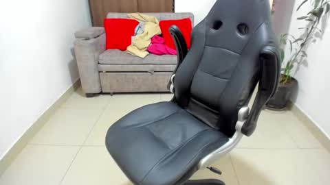 juan  sebastian online show from 01/17/25, 06:02