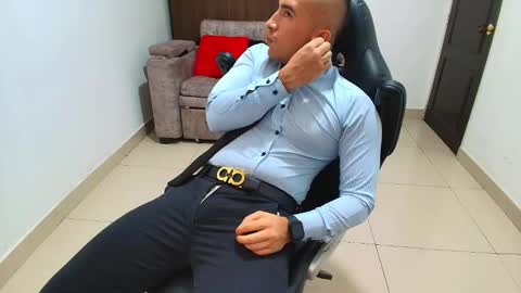 juan  sebastian online show from 02/12/25, 05:05