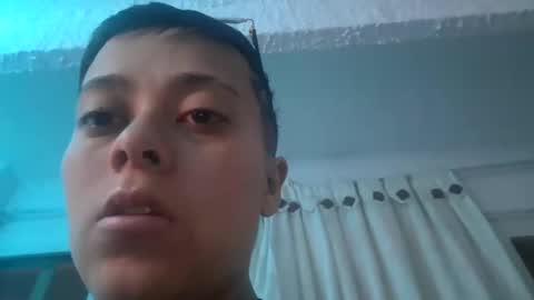Snapshot of sebastian_posse chatting on 01/01/25, 05:54 Myystiic online show from 01/01/25, 05:54