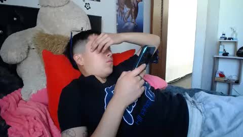 Snapshot of sebastian_posse chatting on 01/29/25, 08:46 Myystiic online show from 01/29/25, 08:46