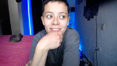 Snapshot of sebastian_posse chatting on 03/07/25, 09:27 Myystiic online show from 03/07/25, 09:27