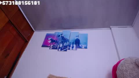Snapshot of sebastian_posse chatting on 09/17/25, 07:37 Myystiic online show from 09/17/25, 07:37