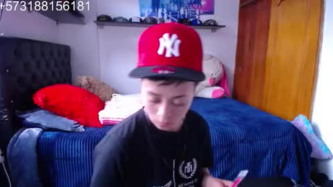 Snapshot of sebastian_posse chatting on 11/27/25, 06:10 Myystiic online show from 11/27/25, 06:10