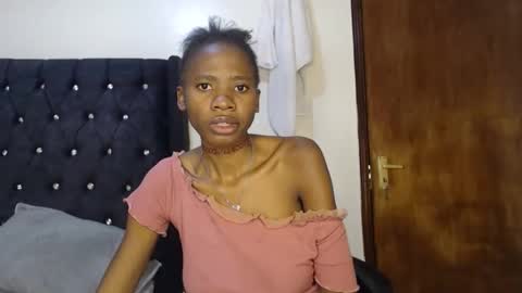 Snapshot of sebatrishaa chatting on 09/29/25, 06:02 sebatrishaa online show from 09/29/25, 06:02