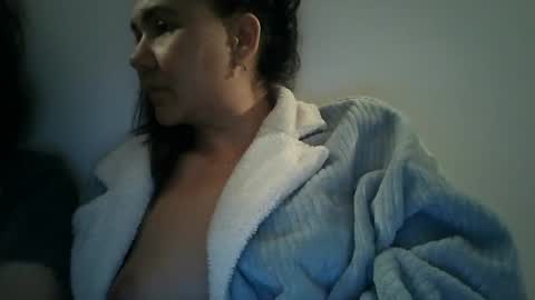 Snapshot of secret_couple2_0 chatting on 12/13/24, 02:27 JuliettaRomeo online show from 12/13/24, 02:27