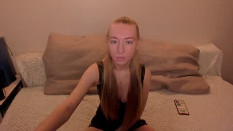Snapshot of secret_dreams_ chatting on 12/16/24, 09:03 Amanda and pair in a real life we love each other but can play with you online show from 12/16/24, 09:03