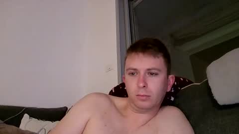 Snapshot of secretboy33 chatting on 10/10/25, 05:45 Secretboy33 online show from 10/10/25, 05:45