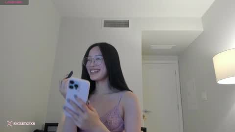 Snapshot of secretgirlfriendxo chatting on 02/04/25, 08:56 Angela online show from 02/04/25, 08:56