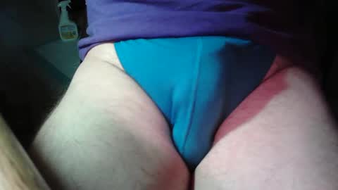 Snapshot of secretrub chatting on 12/22/24, 02:27 secretrub online show from 12/22/24, 02:27