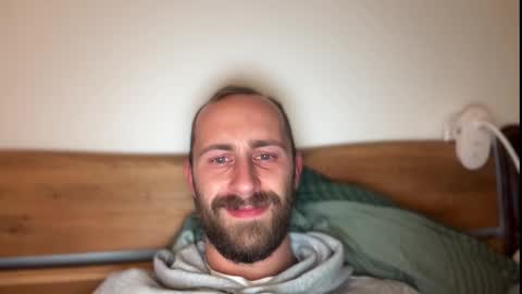 seducemepleae online show from 11/11/25, 09:15