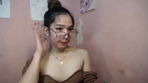 Snapshot of seductive_abia chatting on 02/23/25, 05:07 JUST CALL ME ABIA online show from 02/23/25, 05:07