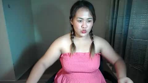 Snapshot of seductive_elvz chatting on 09/25/25, 04:32 seductive_elvz online show from 09/25/25, 04:32
