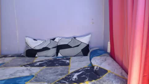 Snapshot of seductive_jhanna chatting on 10/19/25, 07:47 seductive_jhanna online show from 10/19/25, 07:47