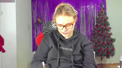 seductive_she_wolf online show from 12/18/24, 11:56