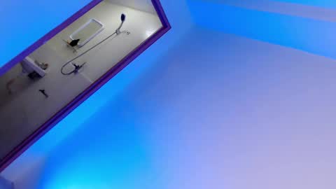 Snapshot of seductive_temptation1 chatting on 12/15/24, 06:37 cath online show from 12/15/24, 06:37