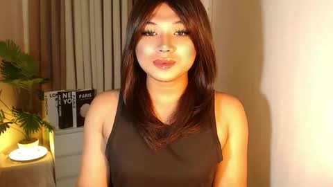 Snapshot of seductivedeluxe69 chatting on 10/13/25, 07:08 Deluxe online show from 10/13/25, 07:08