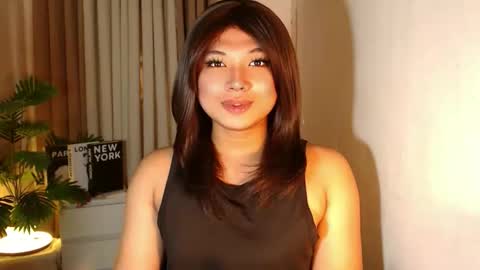 Snapshot of seductivedeluxe69 chatting on 10/23/25, 07:07 Deluxe online show from 10/23/25, 07:07