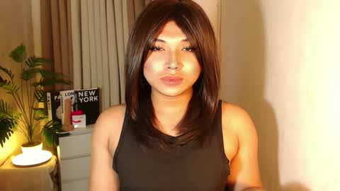 Snapshot of seductivedeluxe69 chatting on 11/11/25, 10:54 Deluxe online show from 11/11/25, 10:54