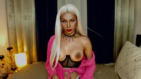 KATARINA LUST online show from 12/23/24, 08:11