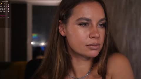 seemysoul online show from 11/11/25, 04:40