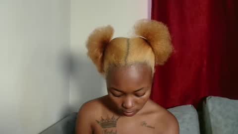 seexy_swiry online show from 03/07/25, 09:18