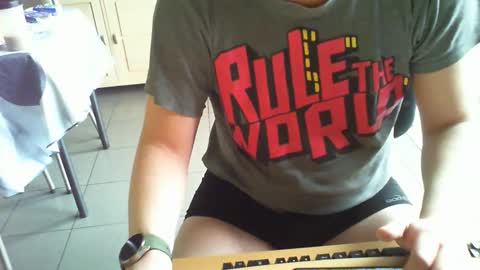 wout online show from 11/11/25, 11:21