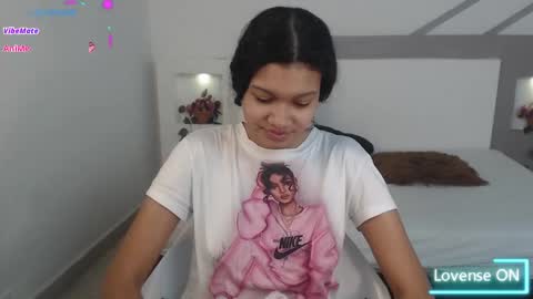 Snapshot of selenafox6 chatting on 03/06/25, 11:47 selenafox6 online show from 03/06/25, 11:47