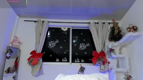 selenafox online show from 11/21/25, 01:59