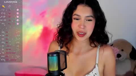 Snapshot of selene_e chatting on 01/23/25, 03:16 Karol. online show from 01/23/25, 03:16