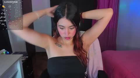 Snapshot of selene_e chatting on 02/28/25, 11:01 Karol. online show from 02/28/25, 11:01