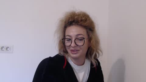 Selenna online show from 11/05/25, 12:38