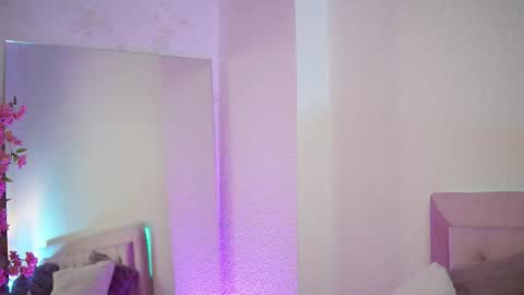  Selina  online show from 11/08/25, 08:07