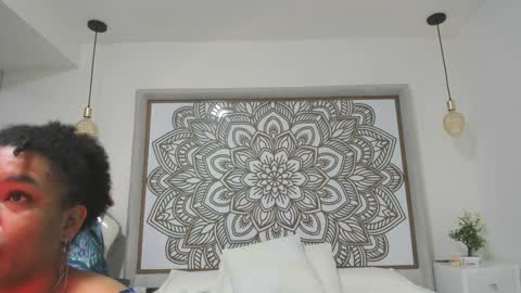 Selket online show from 01/22/25, 11:01