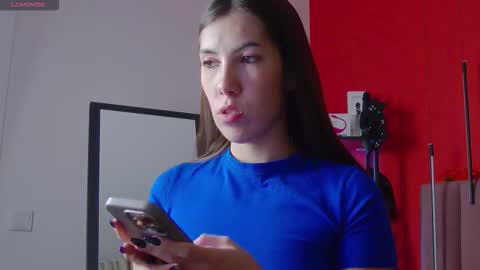 Snapshot of sellashine chatting on 10/10/25, 01:26 Nicole online show from 10/10/25, 01:26