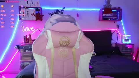 Selvaggia Del Caribe online show from 12/18/24, 05:10