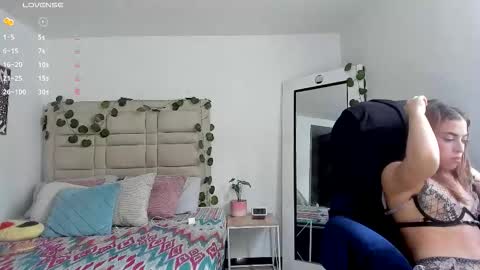 Selyn online show from 11/03/25, 01:45