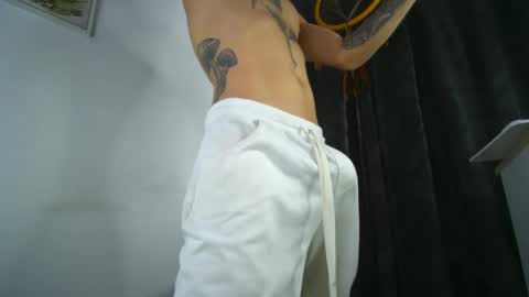 sem_alas online show from 10/14/25, 12:00