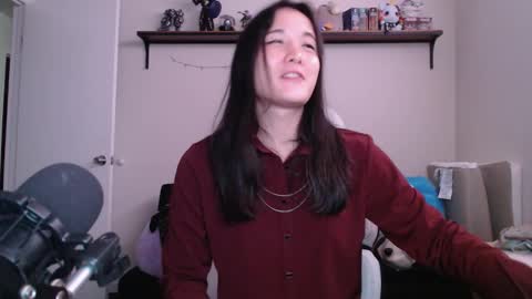 Snapshot of sen_and_sin chatting on 10/13/25, 03:17 Sen online show from 10/13/25, 03:17