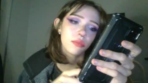 goddess esme  online show from 01/04/25, 12:16