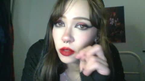 goddess esme  online show from 01/17/25, 11:51
