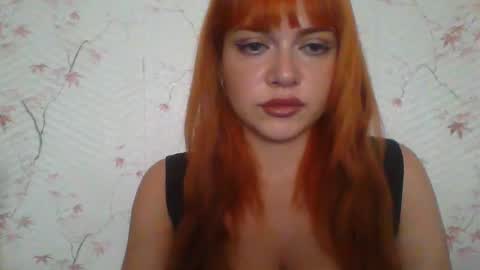 Snapshot of sendmylove_ chatting on 10/08/25, 10:46 sendmylove_ online show from 10/08/25, 10:46