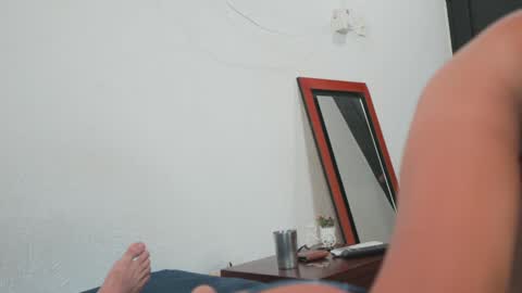 Snapshot of senssual_goddess chatting on 01/13/25, 07:42 senssual_goddess online show from 01/13/25, 07:42
