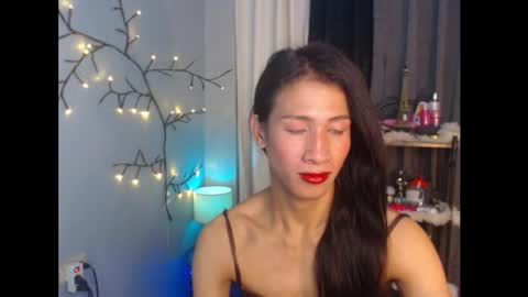 Snapshot of sensual_goergia chatting on 10/28/25, 01:20 sensual_goergia online show from 10/28/25, 01:20