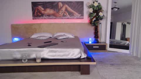 Hallie online show from 12/08/24, 05:01