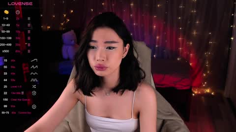 Snapshot of sensualily chatting on 01/19/25, 06:10 Kiki online show from 01/19/25, 06:10