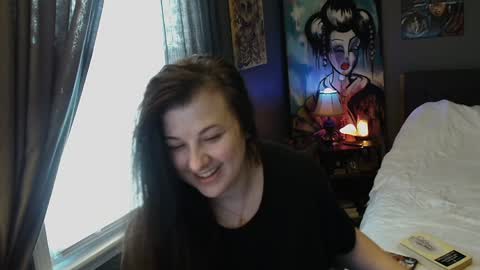 Snapshot of sentfrmheaven chatting on 12/11/24, 01:49 Tara online show from 12/11/24, 01:49