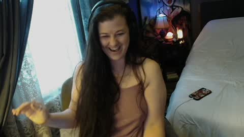 Snapshot of sentfrmheaven chatting on 12/23/24, 01:45 Tara online show from 12/23/24, 01:45