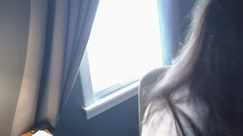 Snapshot of sentfrmheaven chatting on 02/13/25, 05:01 Tara online show from 02/13/25, 05:01