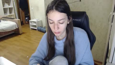 Snapshot of senxual__ chatting on 10/05/25, 05:00 senxual__ online show from 10/05/25, 05:00