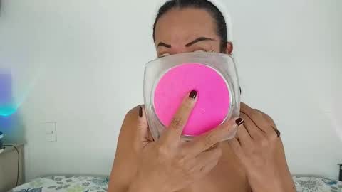 Snapshot of sephorandmonell chatting on 10/31/25, 08:21 sephorandmonell online show from 10/31/25, 08:21